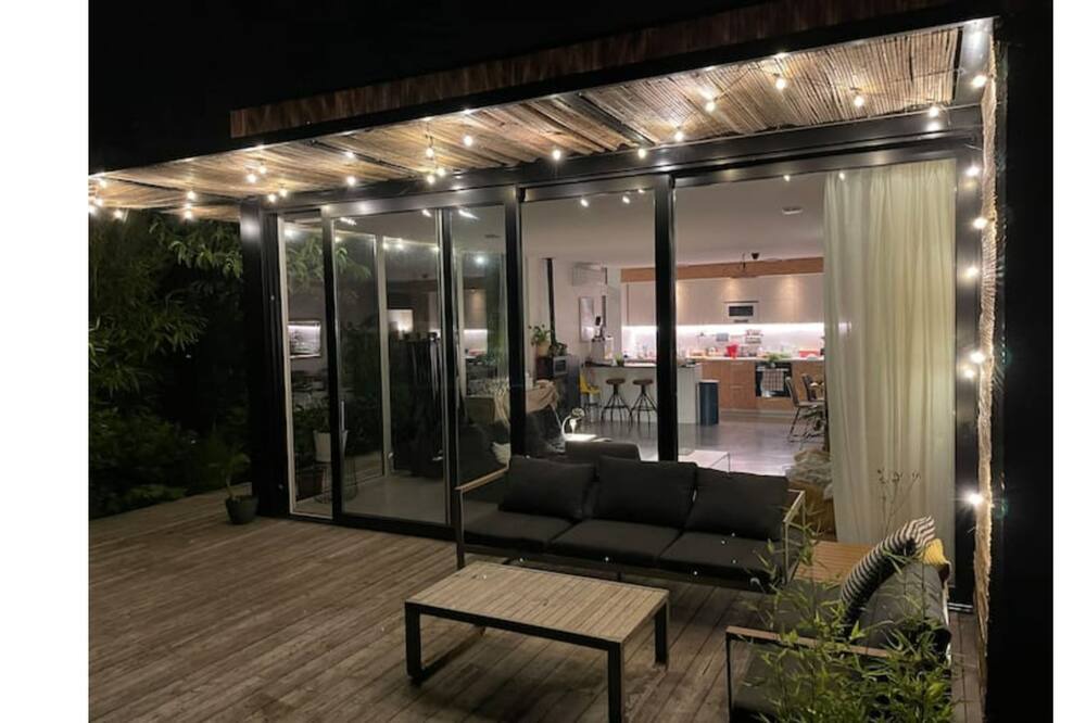 Photo of Others in Louvil