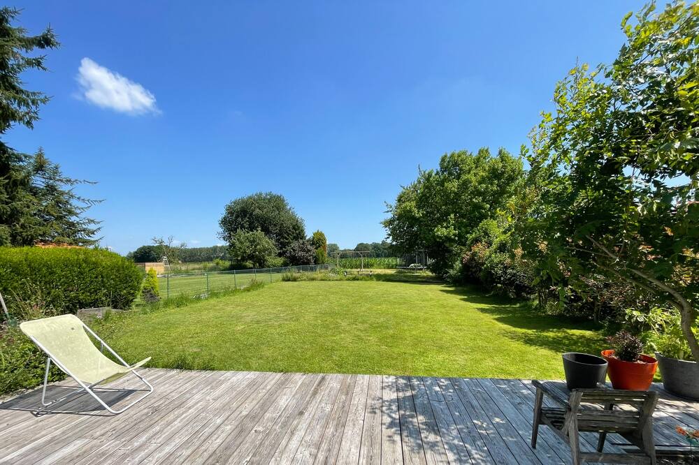 Photo of Outdoor in Louvil