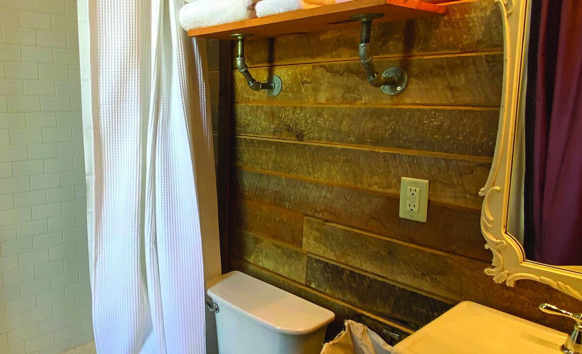 Photo of Bathroom in Tishomingo