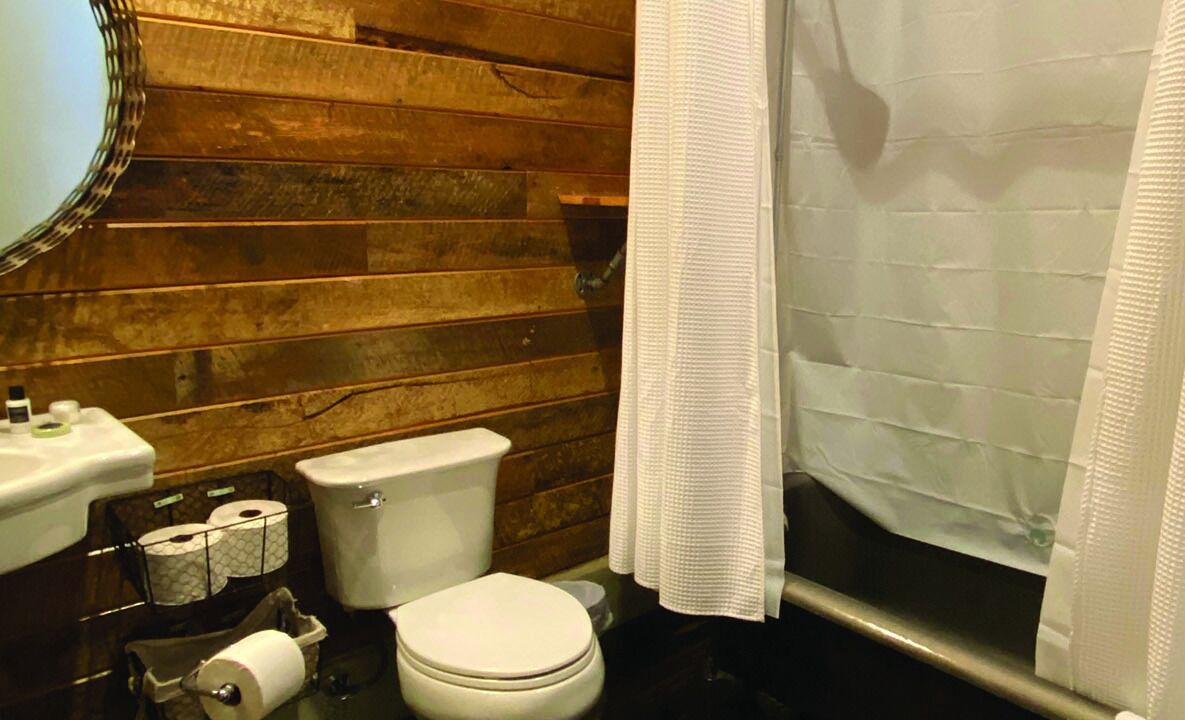 Photo of Bathroom in Tishomingo