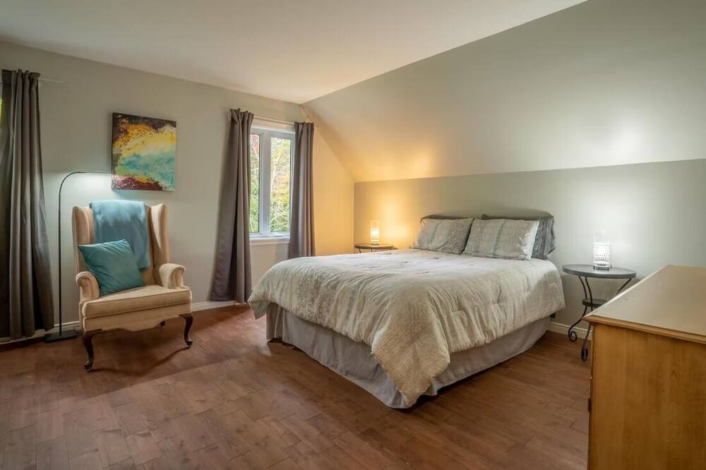 Photo of Bedroom in Magog