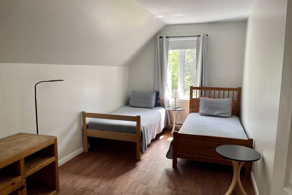 Photo of Bedroom in Magog