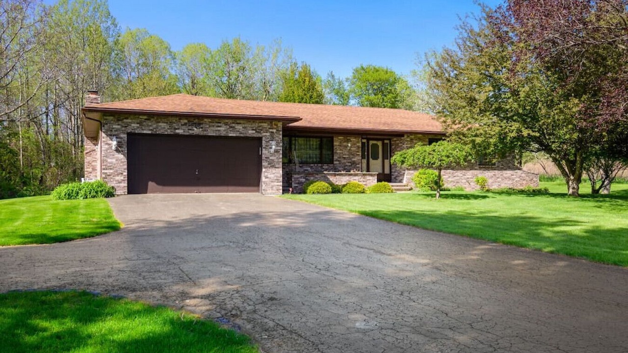Photo of Outdoor in Penfield
