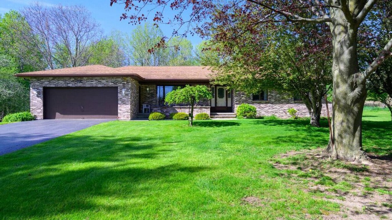 Photo of Outdoor in Penfield