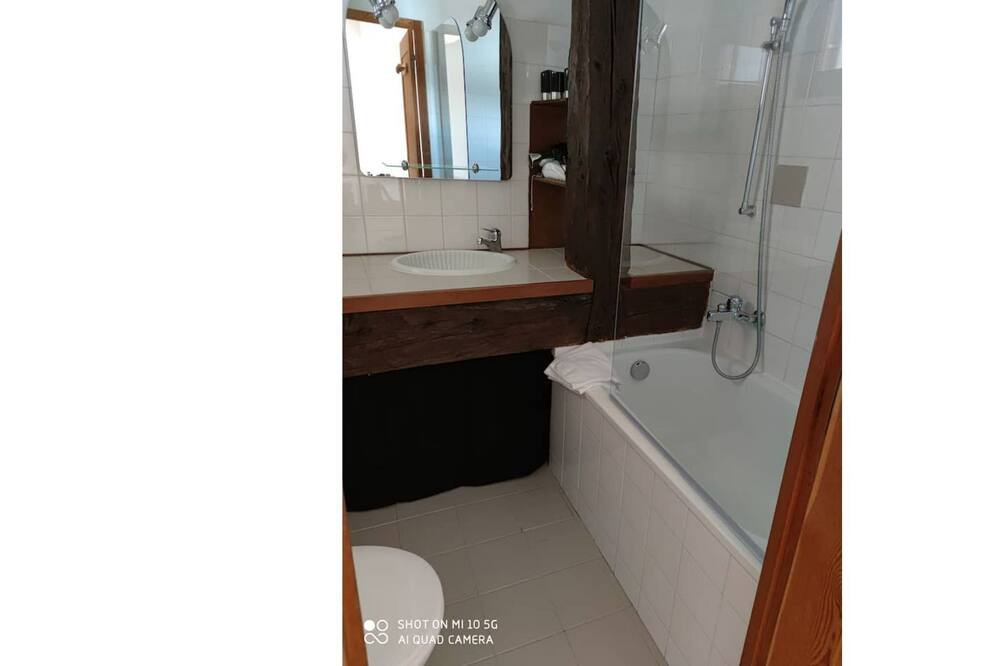 Photo of Bathroom in Meolans-Revel