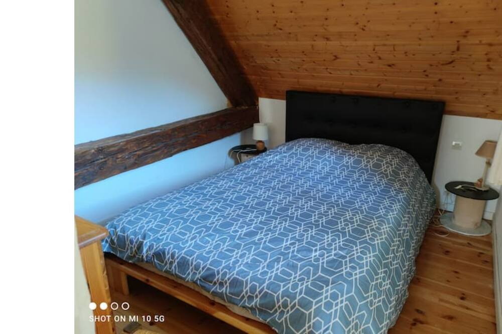 Photo of Bedroom in Meolans-Revel
