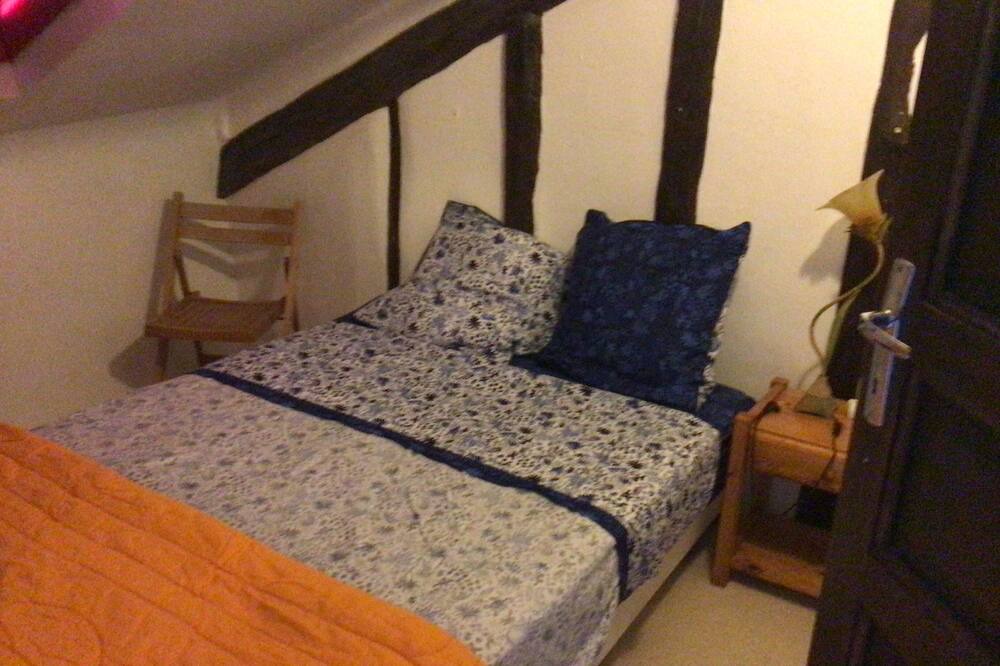 Photo of Bedroom in Montegut-Arros