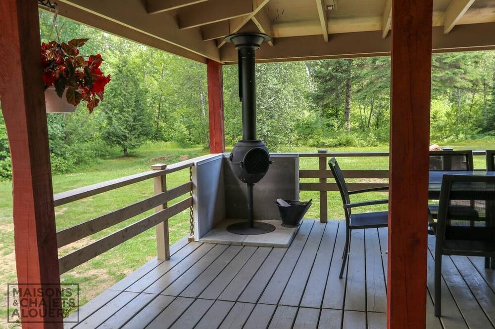 Photo of Patio Balcony in Sainte-Emelie