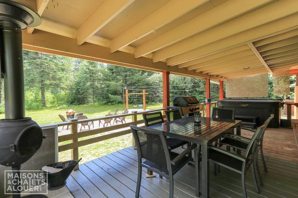 Photo of Patio Balcony in Sainte-Emelie