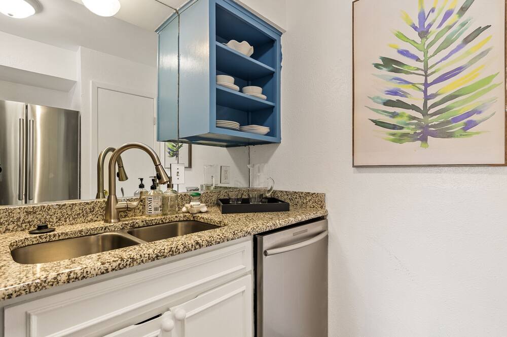 Photo of Kitchen in Knox - Henderson