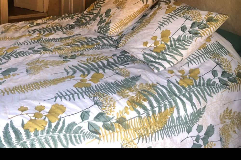 Photo of Others in Flavigny-sur-Ozerain