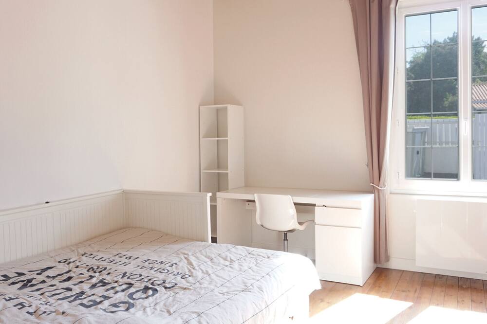 Photo of Bedroom in Saint-Jean-de-Monts