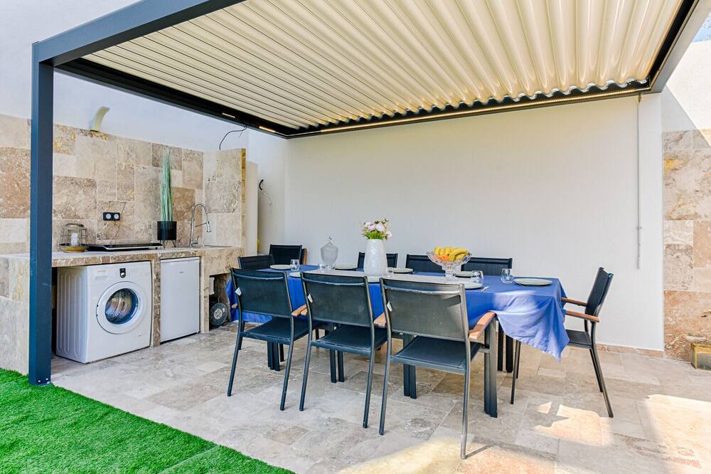 Photo of Outdoor in La Californie