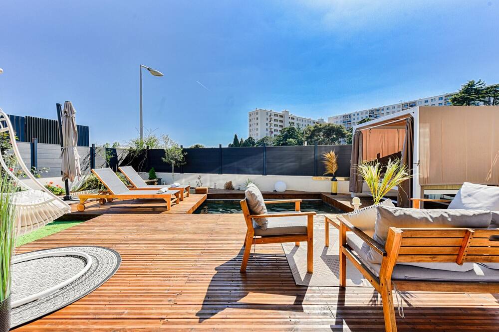 Photo of Outdoor in La Californie