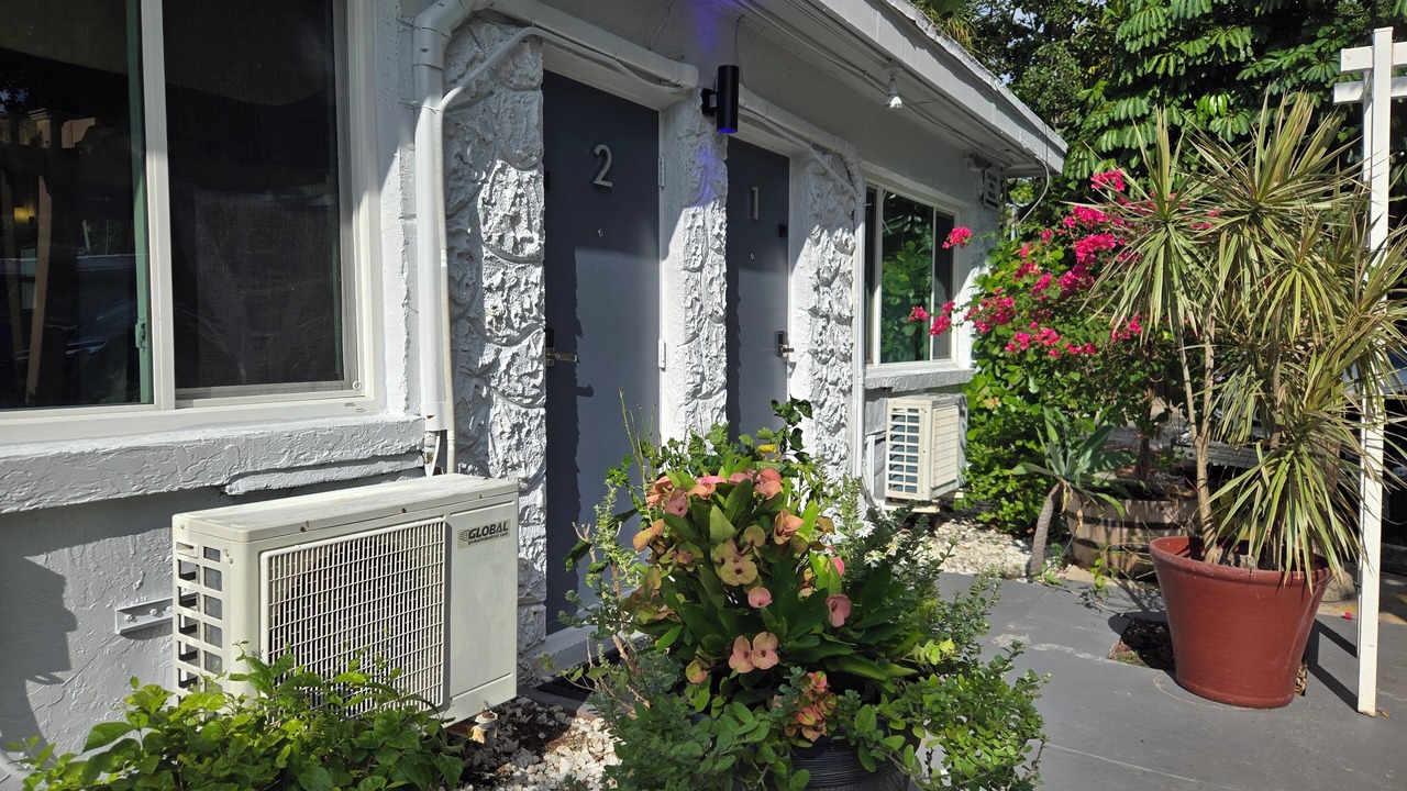 Photo of Outdoor in East Ocean Ave