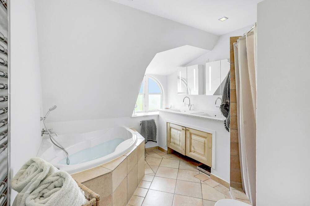Photo of Bathroom in Sydals