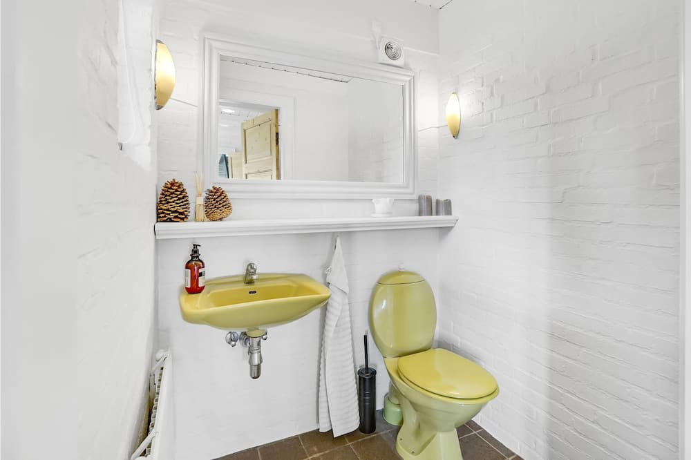 Photo of Bathroom in Sydals