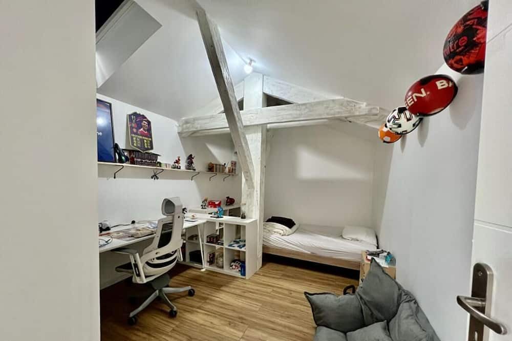 Photo of Bedroom in Clerieux
