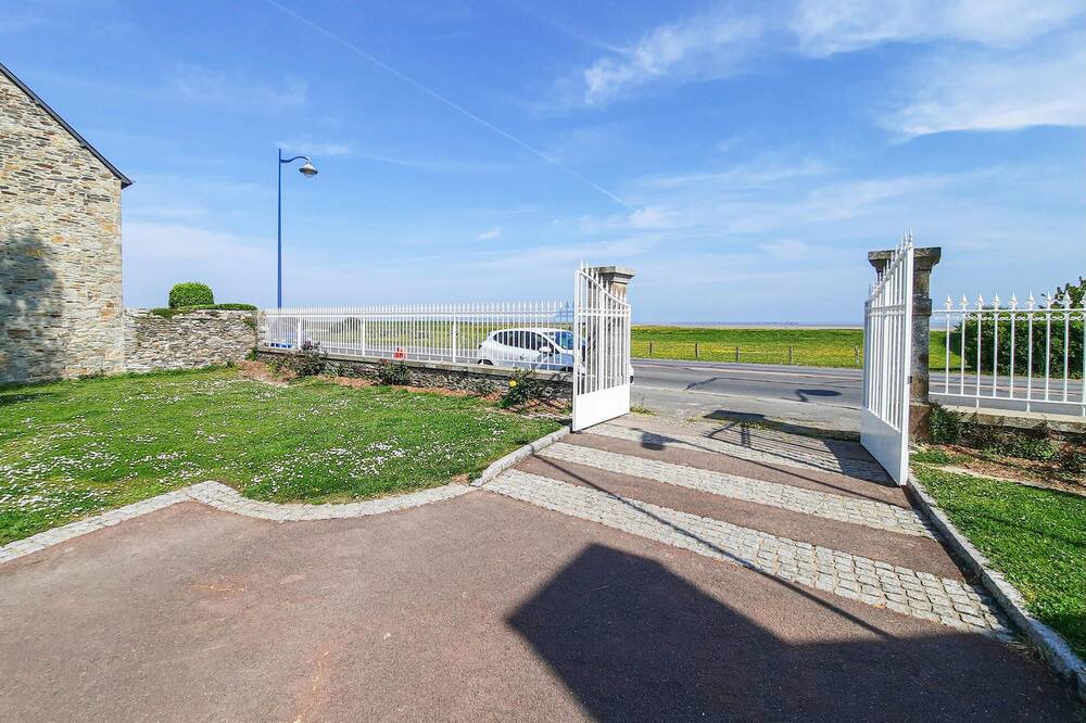 Photo of Others in Le Vivier-sur-Mer