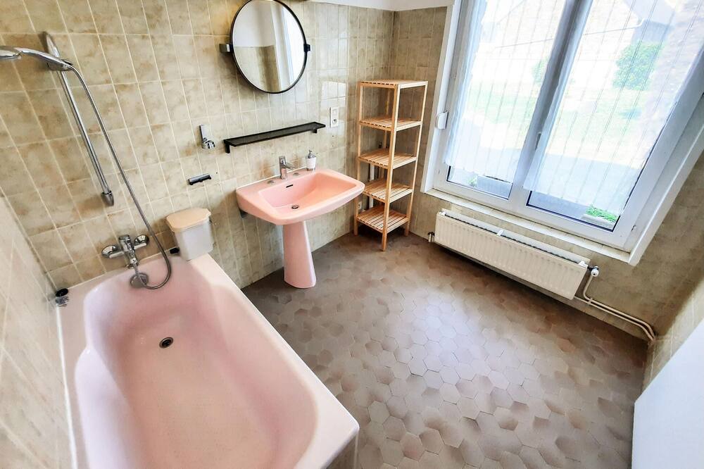 Photo of Bathroom in Le Vivier-sur-Mer