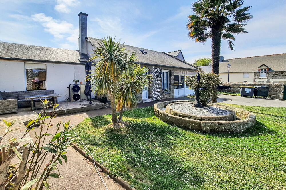 Photo of Outdoor in Le Vivier-sur-Mer