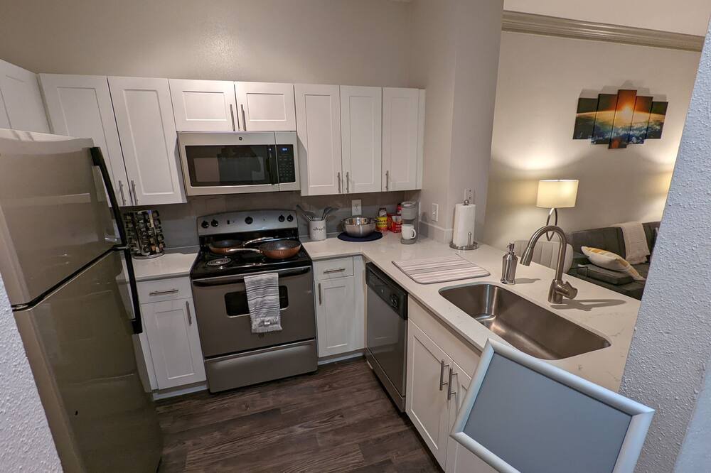 Photo of Kitchen in Nassau Bay
