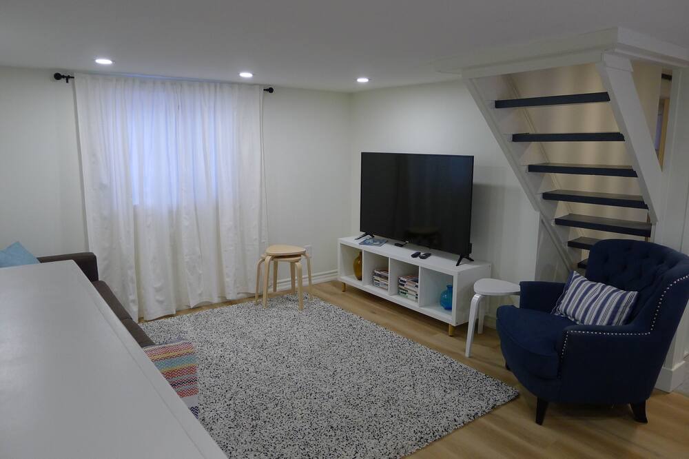 Photo of Bedroom in Port Dover