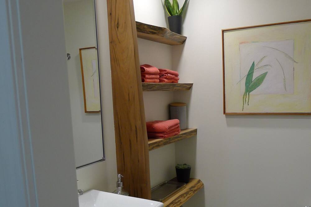 Photo of Bathroom in Port Dover