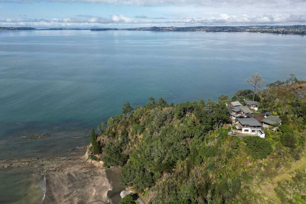 Photo of Others in Waiwera