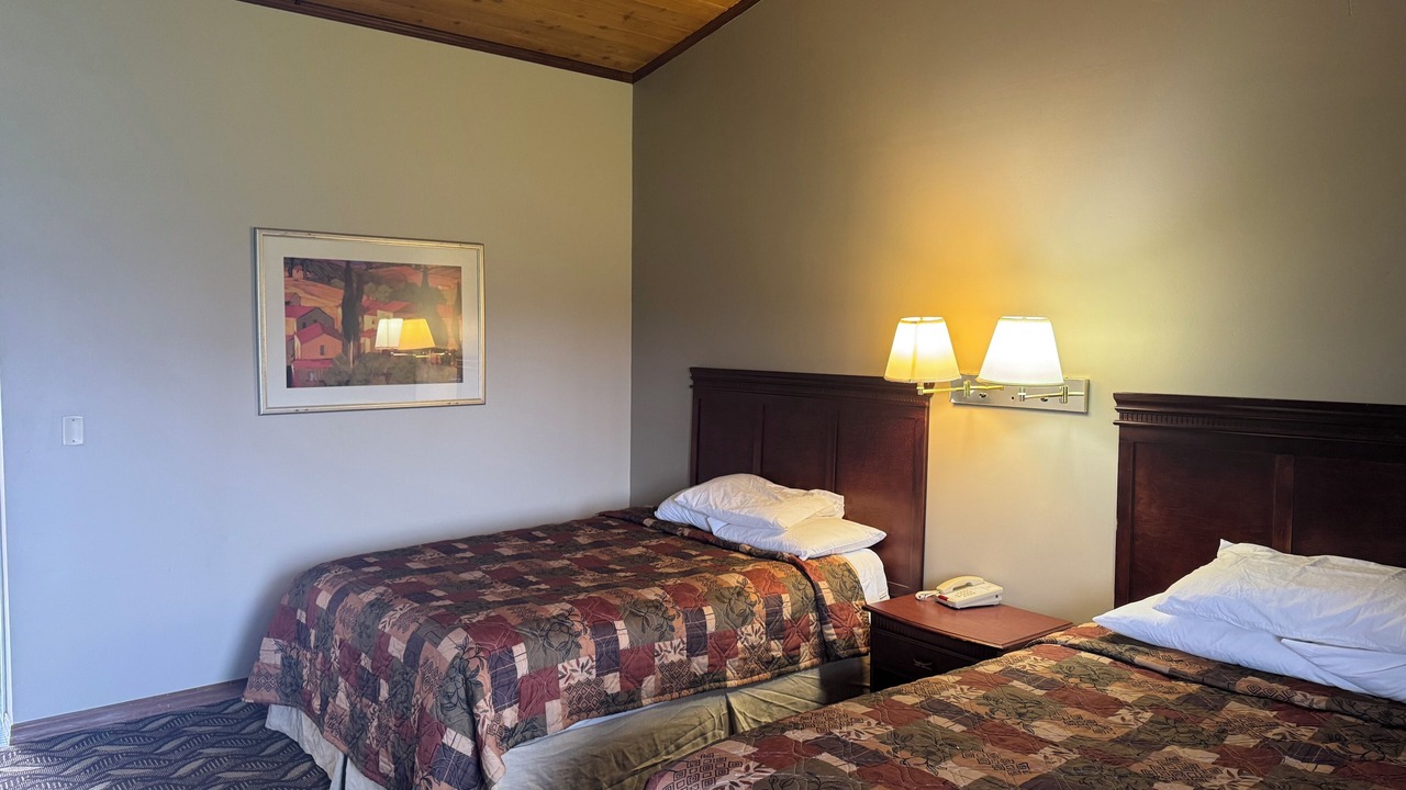 Photo of Bedroom in Clinton