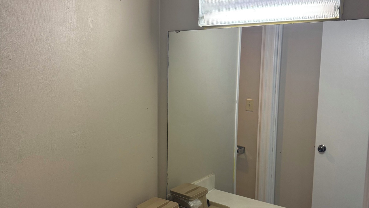 Photo of Others in Clinton