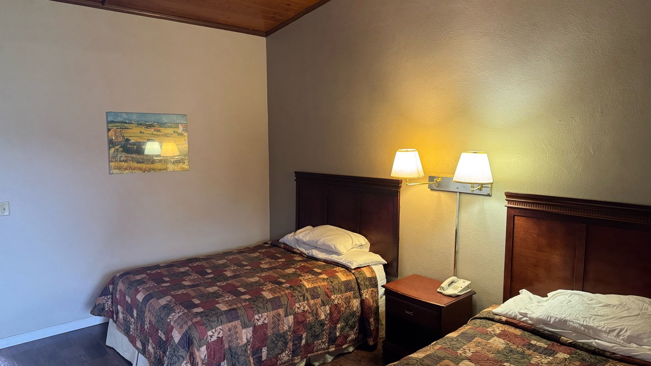 Photo of Bedroom in Clinton