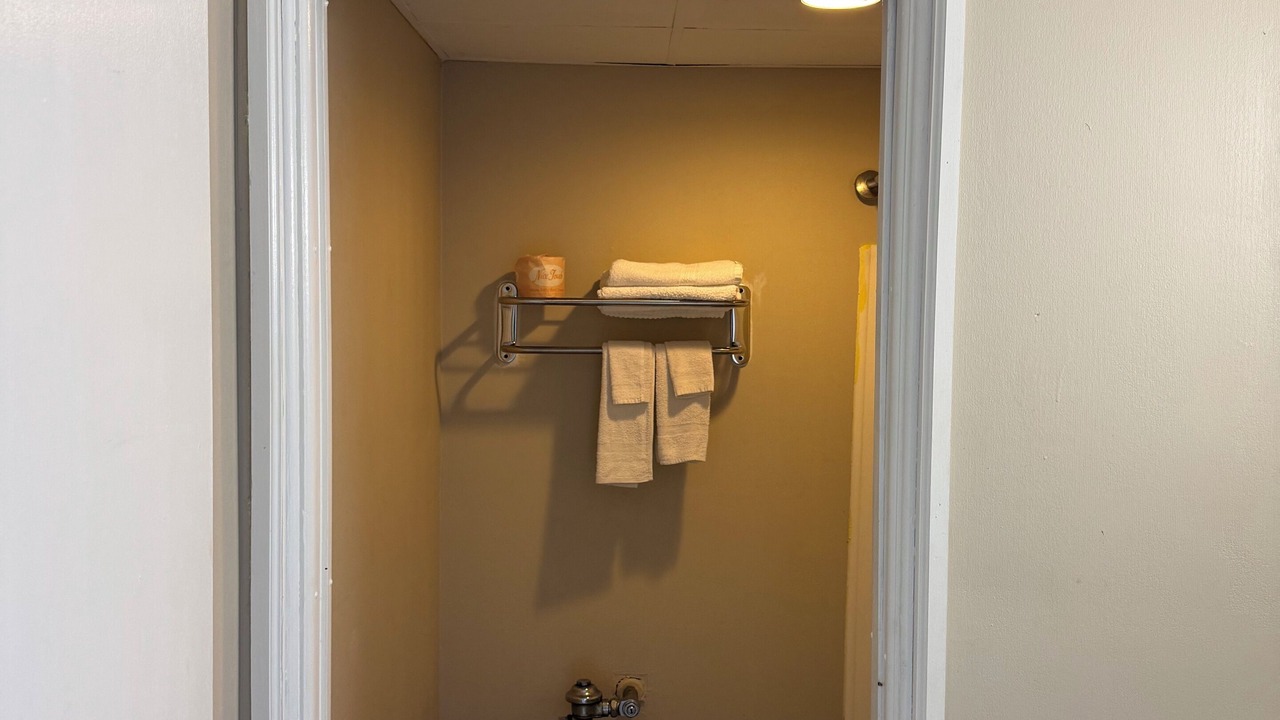 Photo of Others in Clinton