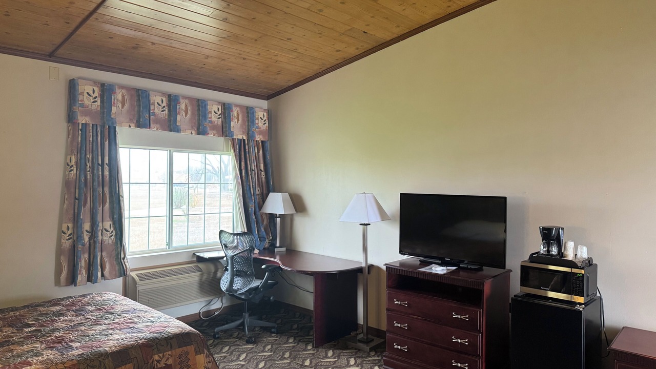 Photo of Bedroom in Clinton