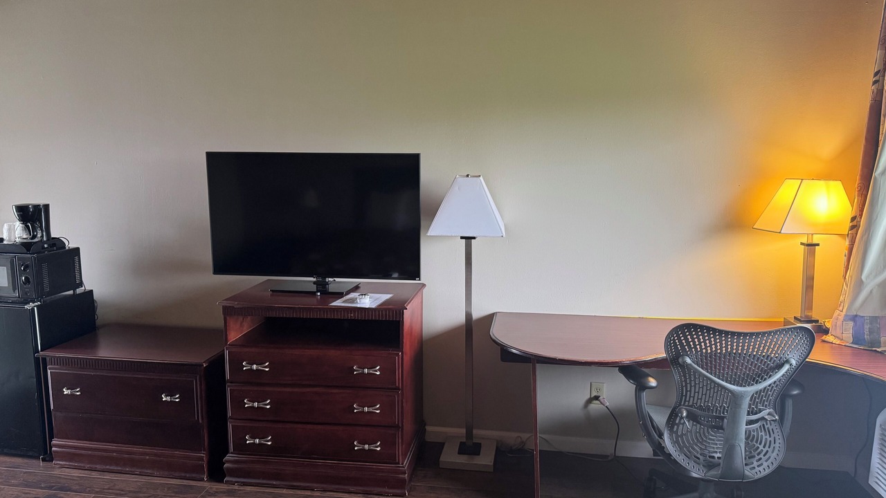 Photo of Bedroom in Clinton