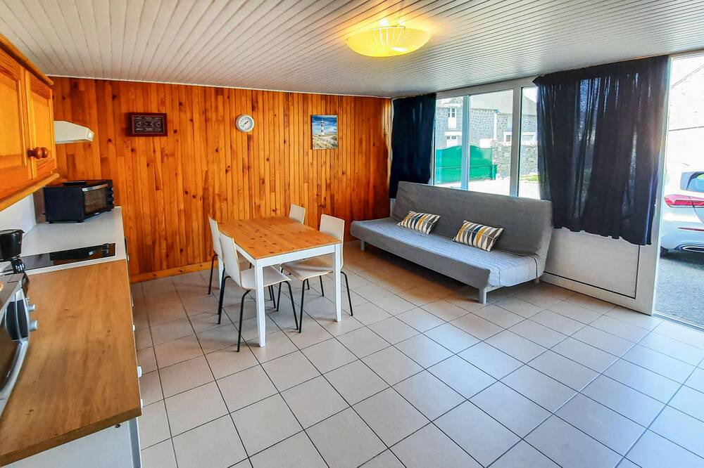 Photo of Bedroom in Le Vivier-sur-Mer