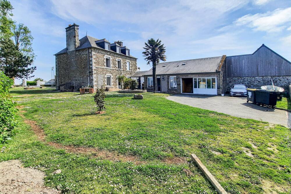 Photo of Outdoor in Le Vivier-sur-Mer