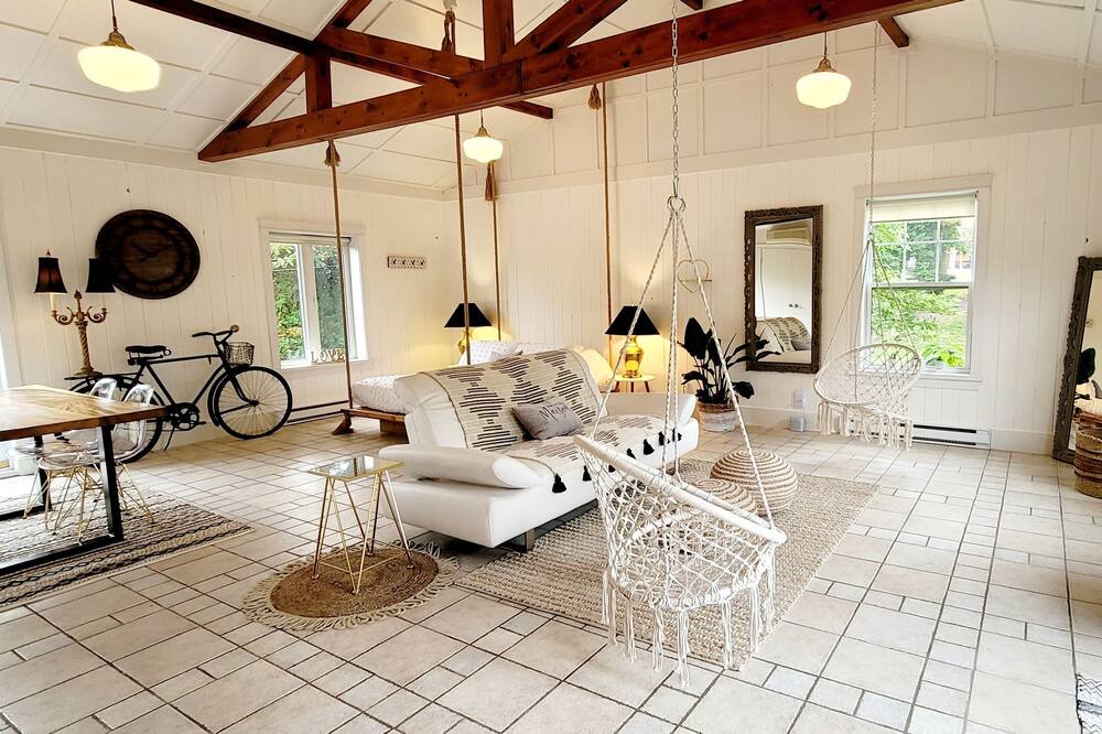 Photo of Livingroom in Venise-en-Quebec