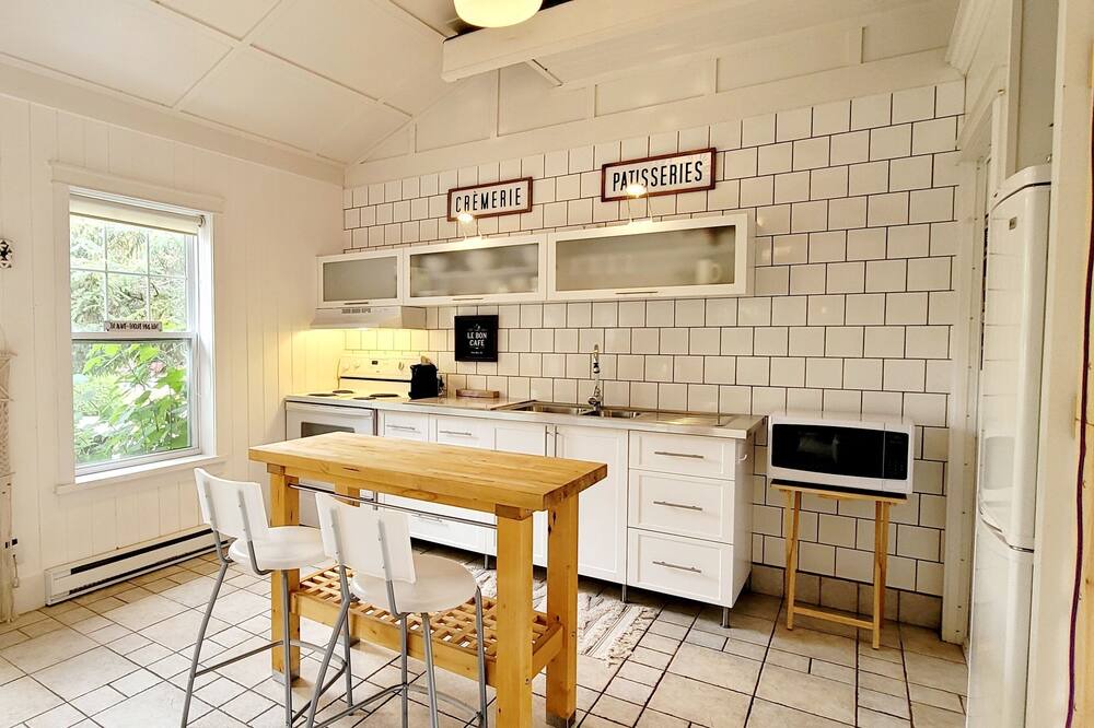 Photo of Kitchen in Venise-en-Quebec