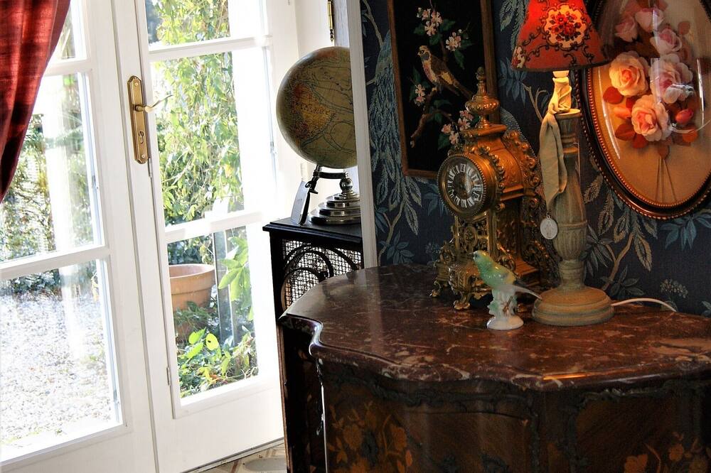 Photo of Others in Fourneville