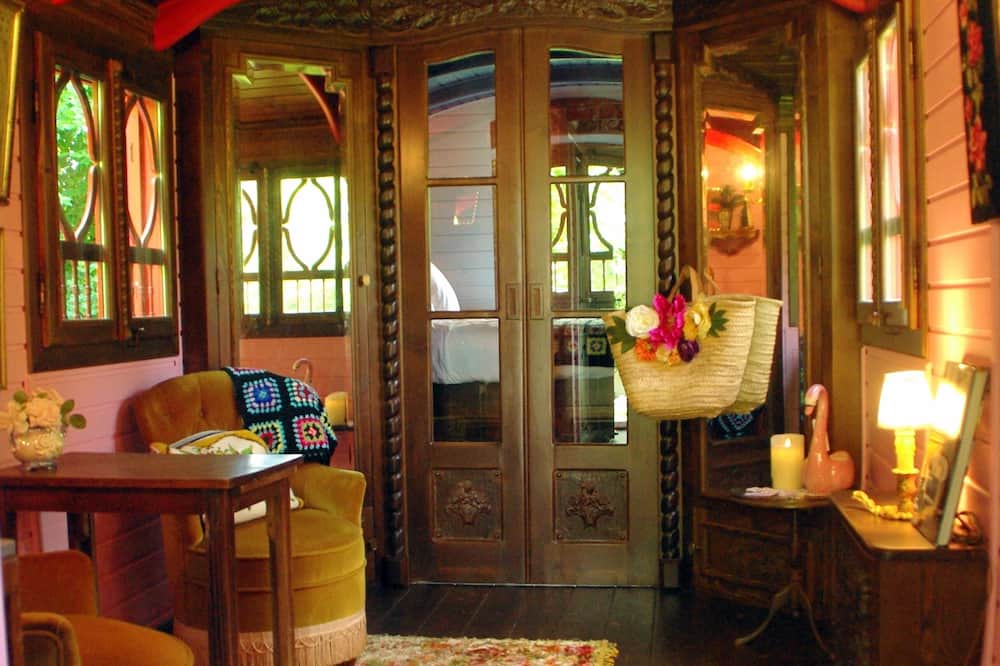 Photo of Bathroom in Fourneville