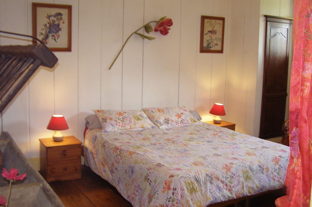 Photo of Bedroom in La Remuee