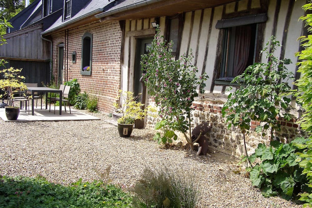 Photo of Outdoor in La Remuee