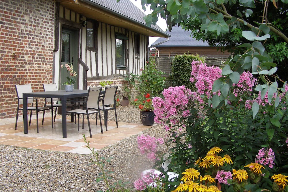 Photo of Outdoor in La Remuee