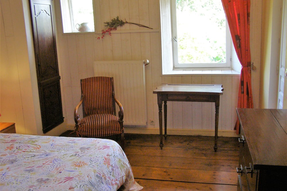 Photo of Bedroom in La Remuee