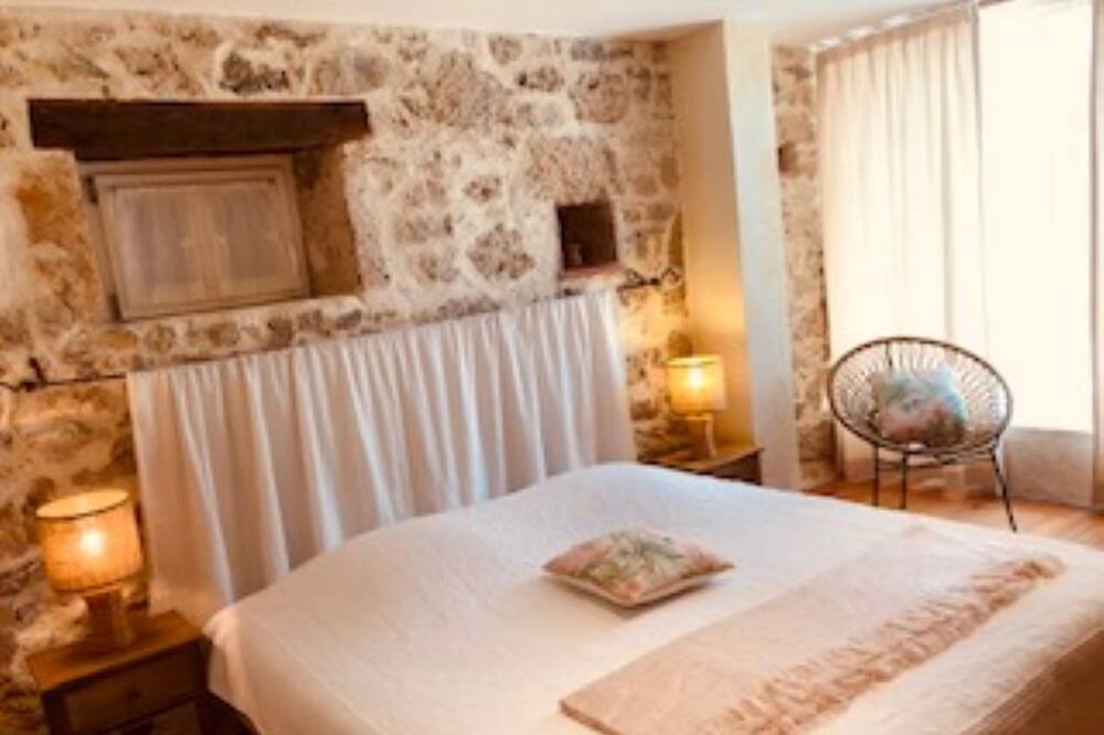 Photo of Bedroom in Fregimont
