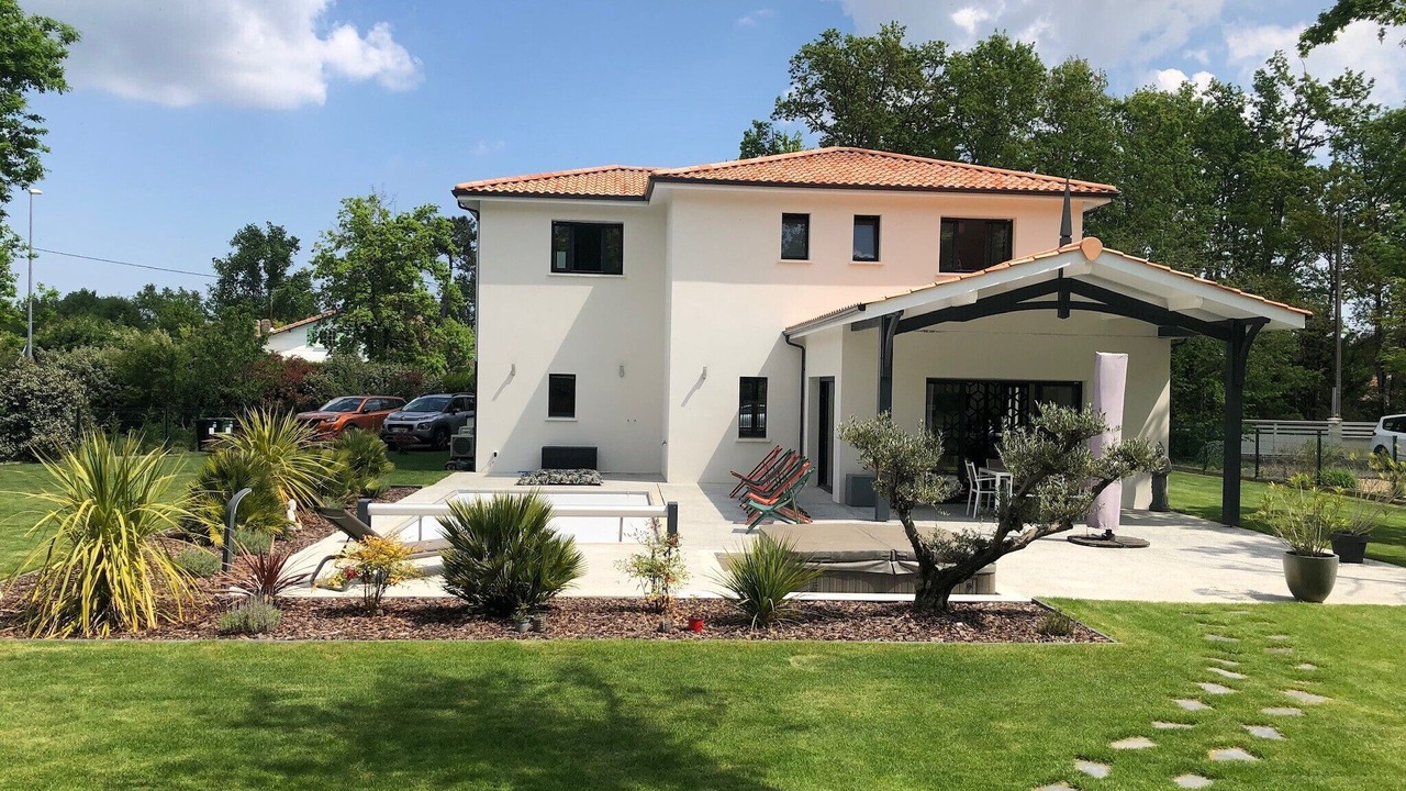 Photo of Outdoor in Saint-Aubin-de-Medoc