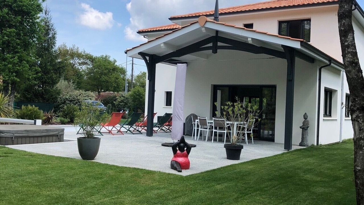 Photo of Outdoor in Saint-Aubin-de-Medoc