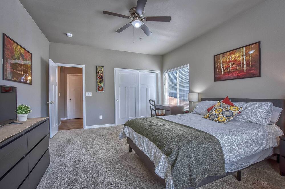 Photo of Bedroom in Elbert