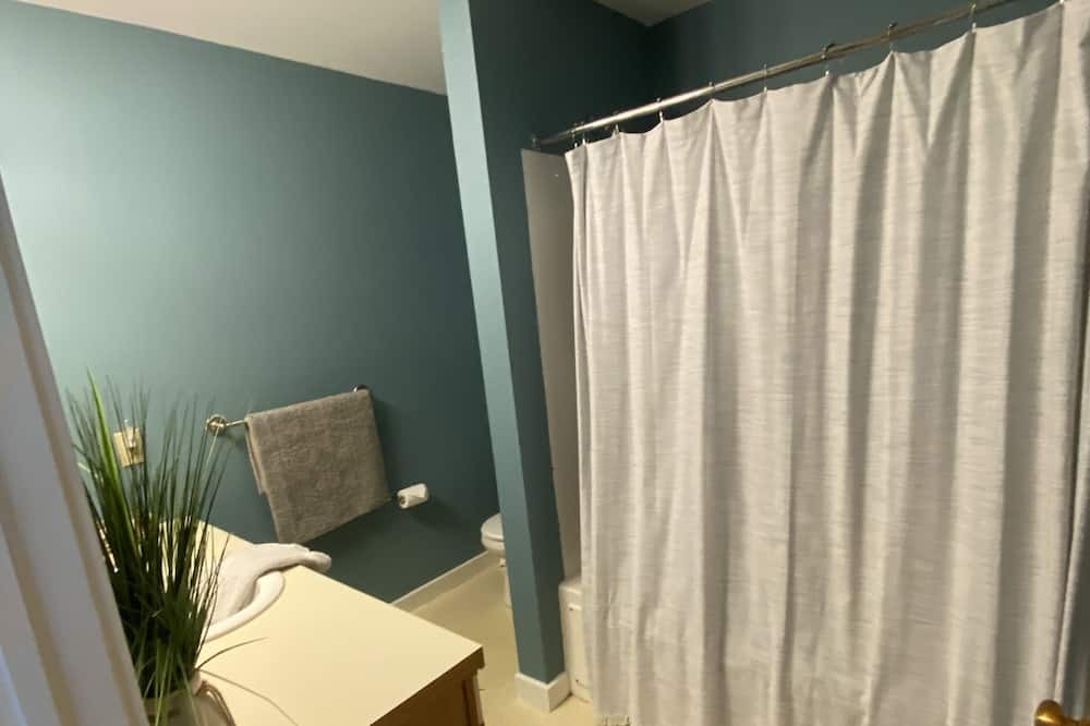 Photo of Bathroom in Londonderry